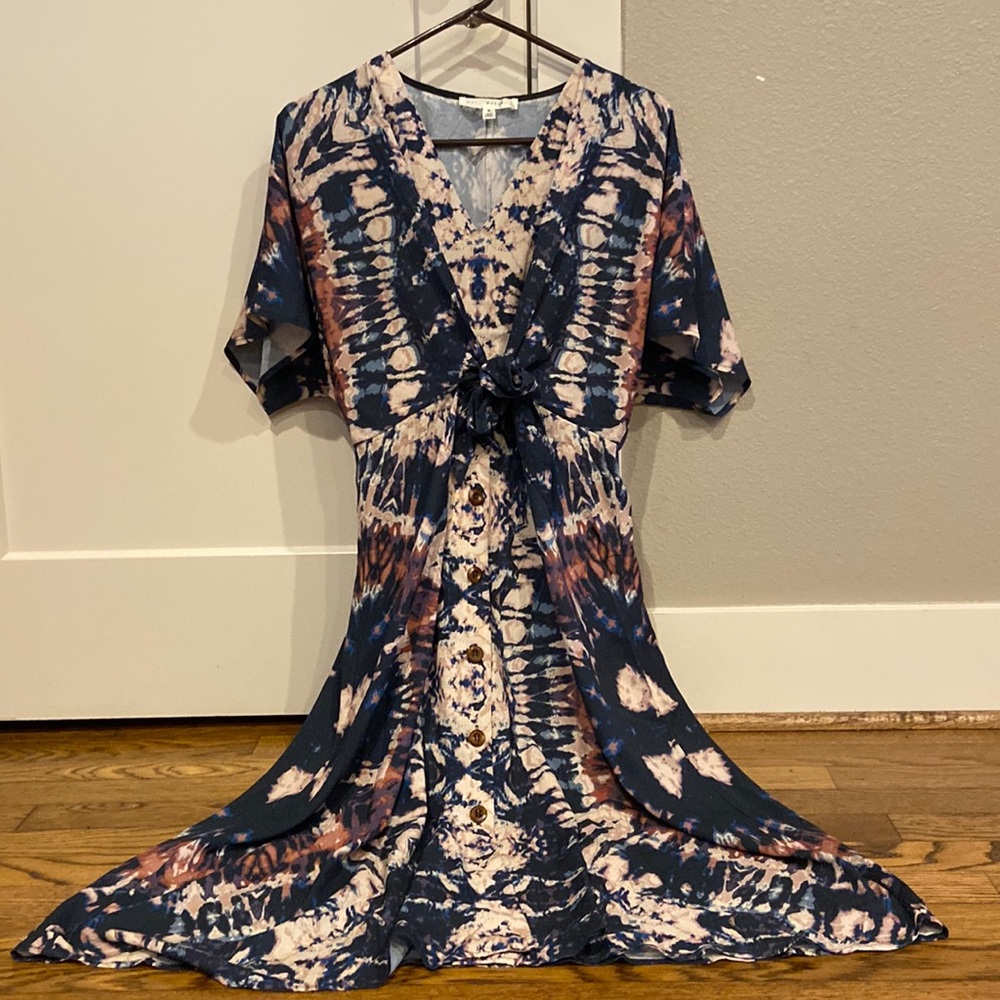 Midi dress. Tie dye. Size M.